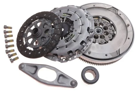 Демпфер + комплект сцепления BMW 3 (F30/F80)/4 (F32/F82) 15- B38 B15A LuK 600031900
