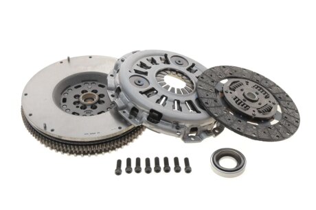 Комплект зчеплення з маховиком LuK 600 0415 00