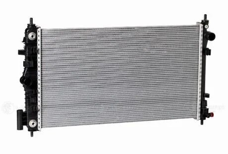 Радиатор охлаждения INSIGNIA (08-) 2.8T / MALIBU 2.4i (11-) АКПП Luzar LUZAR LRc 05122