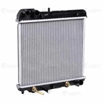 Радиатор охлаждения Honda Fit (01-)/Jazz (01-) 1.2i/1.3i M/A Luzar LUZAR LRc 2319
