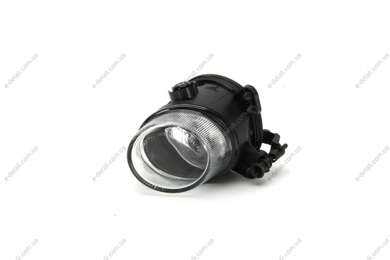 Фара противотуманная MB C-class (W204)/E-class (W212) 07-16 (L) MAGNETI MARELLI 712403001110 (фото 1)