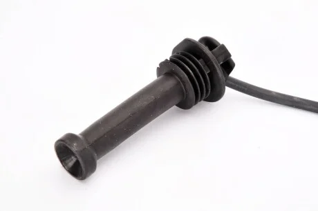 Проводи запалювання Ford Fiesta IV 1.25 i 16V 95-02 (к-кт) (високовольтні) (MSQ0007) MAGNETI MARELLI 941319170007