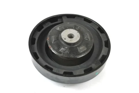 Кріплення розпорки МакФерсон MAGNUM TECHNOLOGY A7B006MT