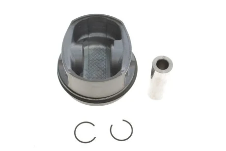 Поршень VW Passat/Golf 1.6 95-04 (81.01mm/STD) MAHLE / KNECHT 0330100