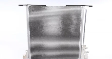 Радиатор кондиционера MB Vito (W638) -03 MAHLE / KNECHT AC 212 000S