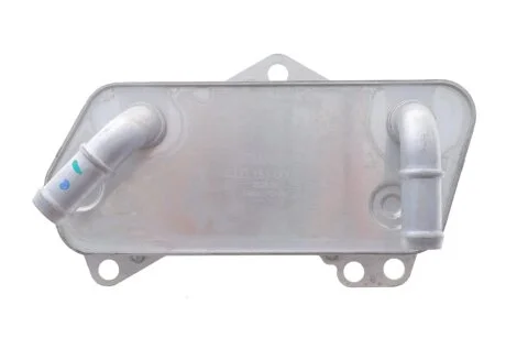 Радиатор масляный VW Caddy IV/Passat 14-/Skoda Octavia 1.0-2.0TSI/1.6-2.0 TDI 12- (теплообменник) MAHLE / KNECHT CLC 151 000S