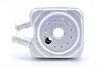 Радиатор масляный VW Caddy III/Golf/Skoda Octavia 1.6-2.0 96-10 (теплообменник) MAHLE / KNECHT CLC 161 000S (фото 4)