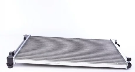Радіатор охолодження VW Caddy 04-15 (650x416x23) (ребра завальцовані) MAHLE / KNECHT CR 30 001S