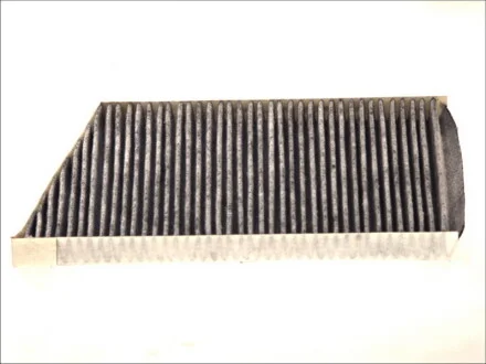 Фільтр салону MB C-class (W203) (вугільний) MAHLE / KNECHT LAK 129