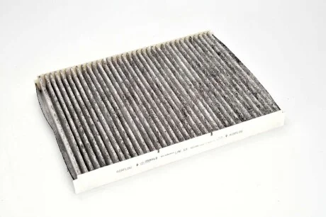 Фильтр салона VW Golf IV/Skoda Octavia/Audi A3 1.0-3.2 92-10 MAHLE / KNECHT LAK 63