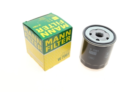 Фільтр масляний -FILTER MANN W 7061
