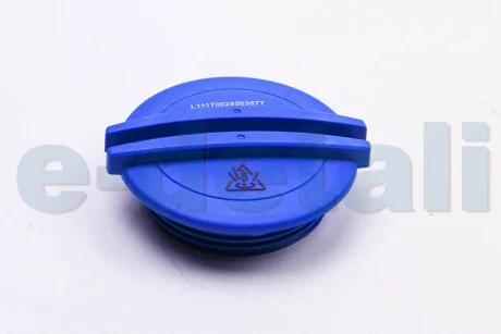 Крышка расширительного бачка Audi A3, A4, A5, TT (98-)/VW Caddy III, Golf V, Passat, Jetta III, T5, LT, Multivan (96-)/Skoda Fabi Metalcaucho 03677