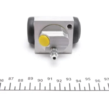 Цилиндр тормозной (задний) Renault Duster 12-/Dacia Duster 10-18 (L) Metelli 04-1023