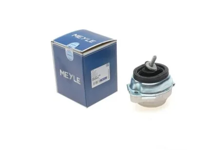 Подушка двигателя (передняя) BMW X5 3.0i 00-06 MEYLE 300 221 1120