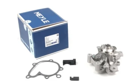 Помпа воды Mazda 323/626 1.8-2.0 -02 MEYLE 35-13 015 0003