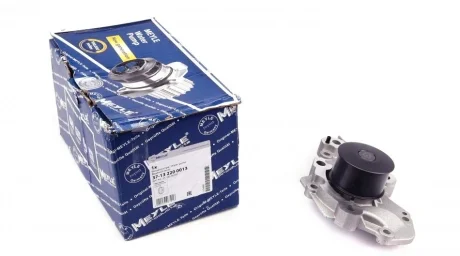 Помпа воды Hyundai Santa Fe II (SM) 2.7 V6 01-09 MEYLE 37-13 220 0013