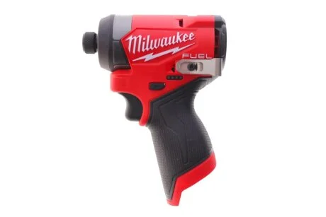 Акумуляторний ударний ключ MILWAUKEE 4933479876