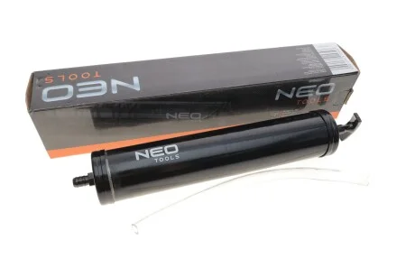 Шприц 500 мл с гибким шлангом Ø8х300 мм Neo-tools 11-510