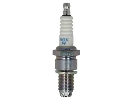 Свеча зажигания NGK 5685