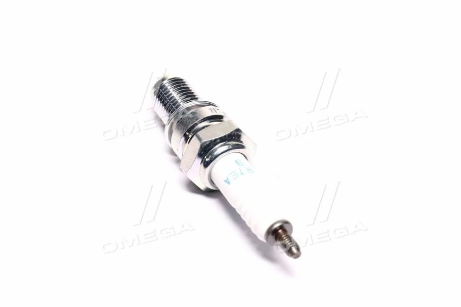 Свеча зажигания MOTO (выр-во) NGK DPR7EA-9 (фото 1)