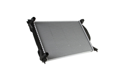 Радиатор охлаждения AUDI A4/S4 (B6, B7) (00-) 1.6-2.0 (выр-во) NISSENS 60304A