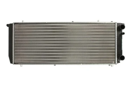 Радиатор охлаждения AUDI 100 (C3) (82-) 1.8 (выр-во Nissens) NISSENS 604201