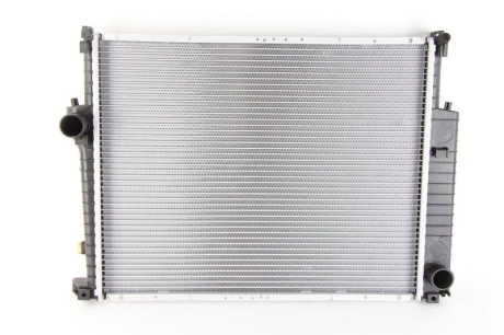 Радиатор охлаждения BMW 3 E30/5 E34/7 E32 (выр-во) NISSENS 60619A (фото 1)