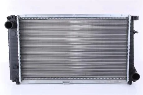 Радіатор NISSENS 60744A