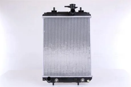 Радіатор NISSENS 617548