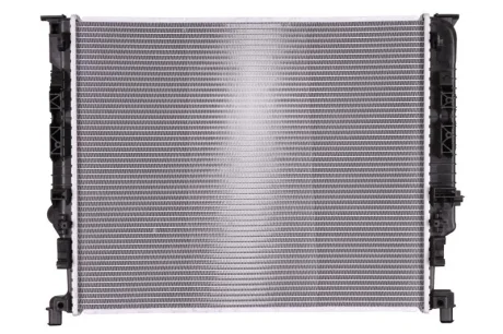 Радіатор охолодження First Fit NISSENS 62576A