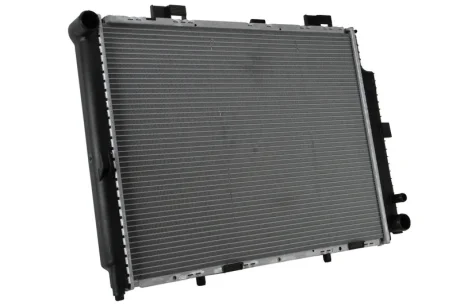Радиатор NISSENS 62689A