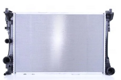 Радиатор охлаждения NISSENS 627012