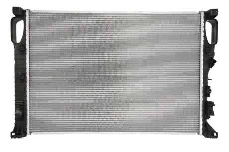 Радиатор системы охлаждения NISSENS 62792A