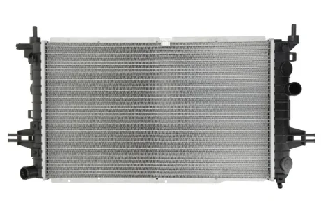 Радиатор NISSENS 63111A