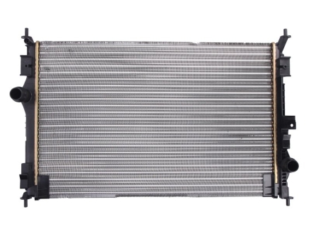 Радиатор охлаждения CITROEN BERLINGO/C4/PEUGEOT 3008/OPEL VIVARO C (выр-во) NISSENS 636014