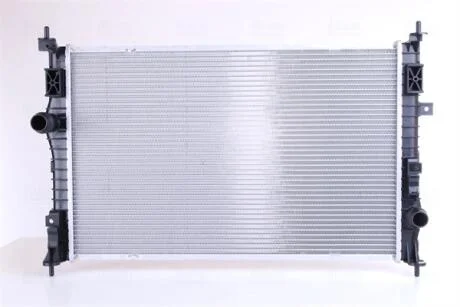 Радіатор охолоджування NISSENS 636042