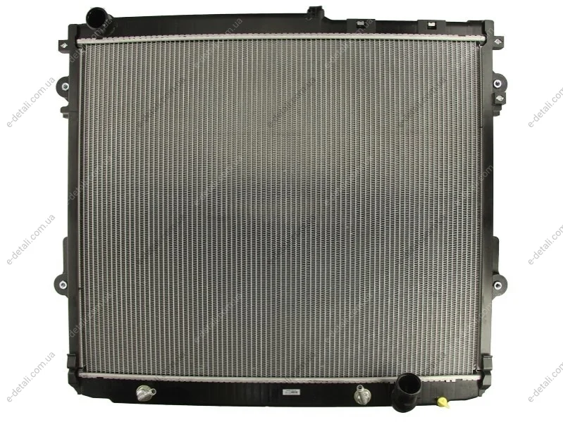 Радиатор охлаждения TOYOTA LAND CRUISER J200 (08-) 4.5 TD (выр-во Nissens) NISSENS 646826 (фото 1)