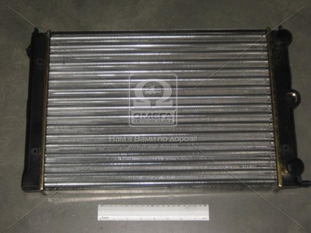 Радиатор охлаждения VW JETTA/PASSAT B2/POLO II (выр-во) NISSENS 651631 (фото 1)