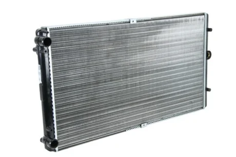 Радиатор NISSENS 65301