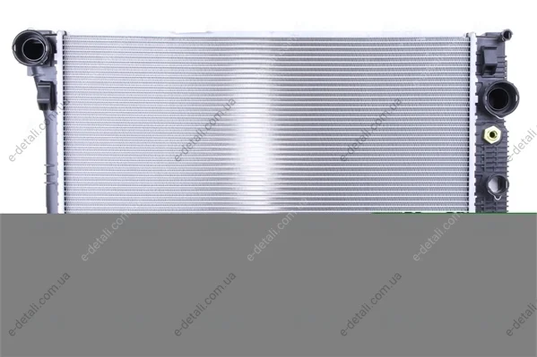 Радиатор NISSENS 67101 (фото 1)
