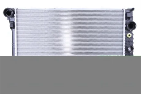 Радиатор NISSENS 67101