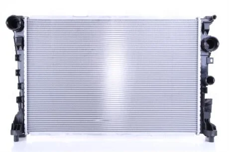 Радиатор охлаждения NISSENS 67190