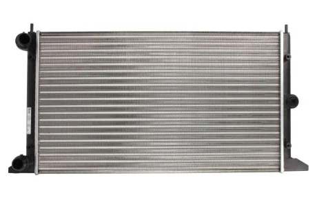 Радиатор NISSENS 67304