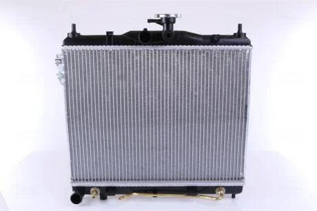 Радіатор охолоджування NISSENS 67496