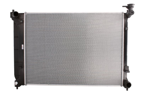 Радиатор охлаждения HYUNDAI SONATA VII (LF) (14-) 2.4 GDI (выр-во) NISSENS 675064 (фото 1)