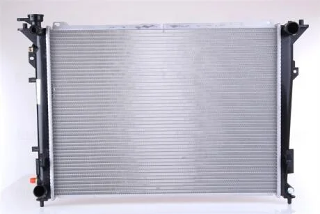 Радіатор охолодження KIA MAGENTIS II (MG) (06-) 2.7 i V6 24V (вир-во Nissens) NISSENS 67507