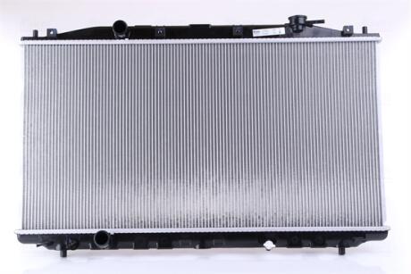 Радіатор NISSENS 681373
