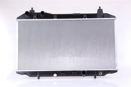Радиатор охлаждения NISSENS 68147