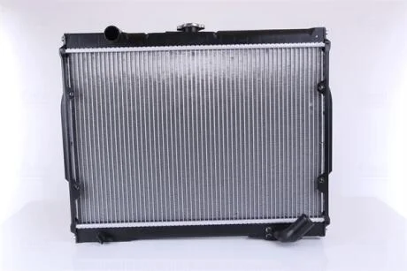 Радіатор NISSENS 68156