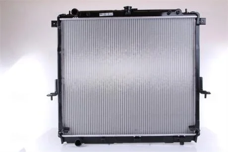 Радіатор охолодження двигуна NISSENS 68726